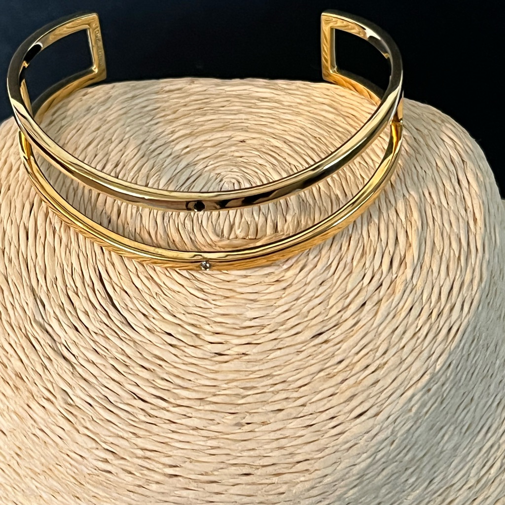 Elizabeth & James Pre-Loved Authentic 24k Yellow Gold-Plated Adjustable
